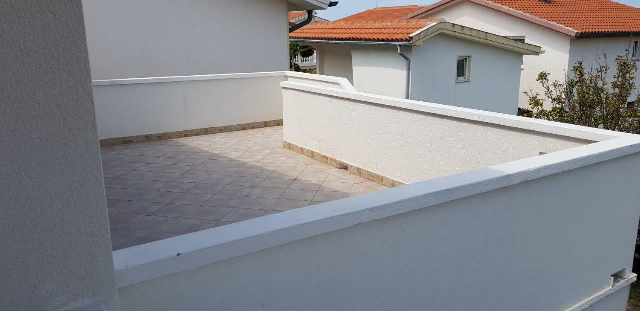 Haus Zarko Vir Exterior foto